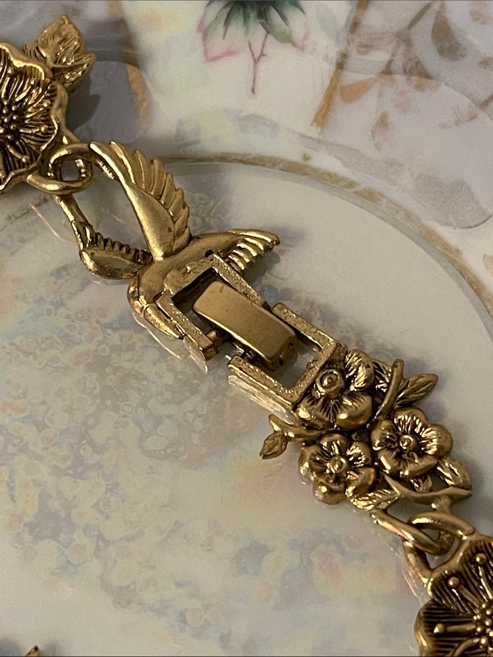 Vintage Hummingbird & Floral Accent Gold-Tone Statement Necklace - Picture 7 of 7